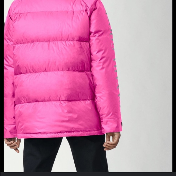 Limited Edition Canada Goose - Picture 4 of 9